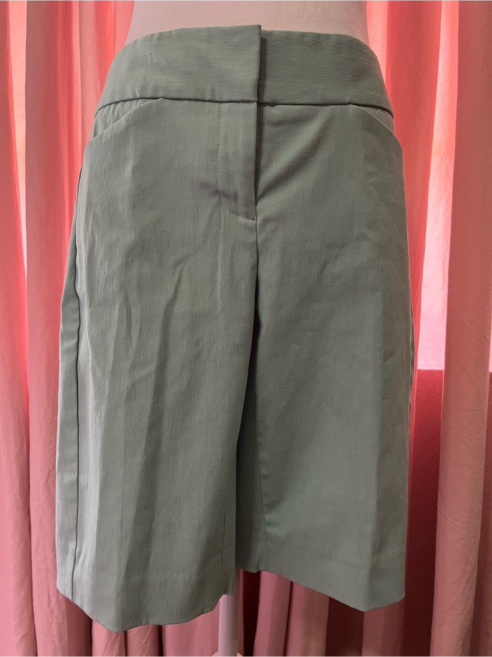 Women’s High-Waist Bermuda Sage Green Tailored Shorts